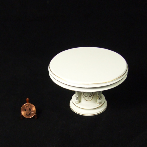 CA100-02 Hansson White with hand painted gold Table in 1" scale - Click Image to Close